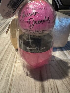 Onyx Bathhouse Unicorn Dreams Bath Set - Pink